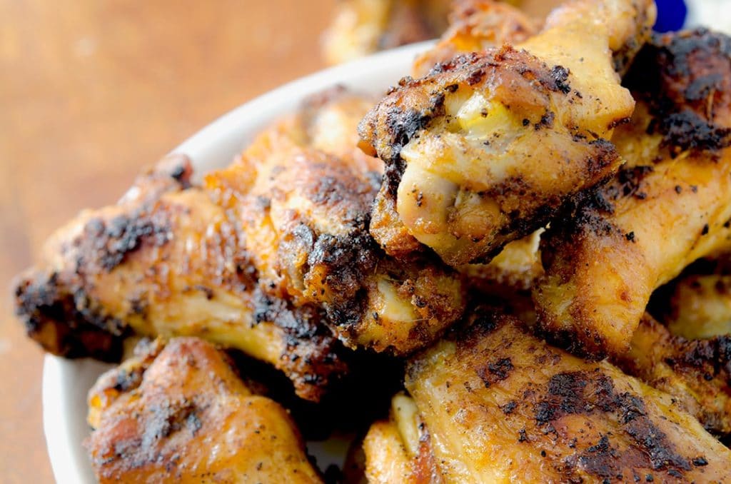 Take a bite of these crispy baked chicken wings tonight... they're delicious!