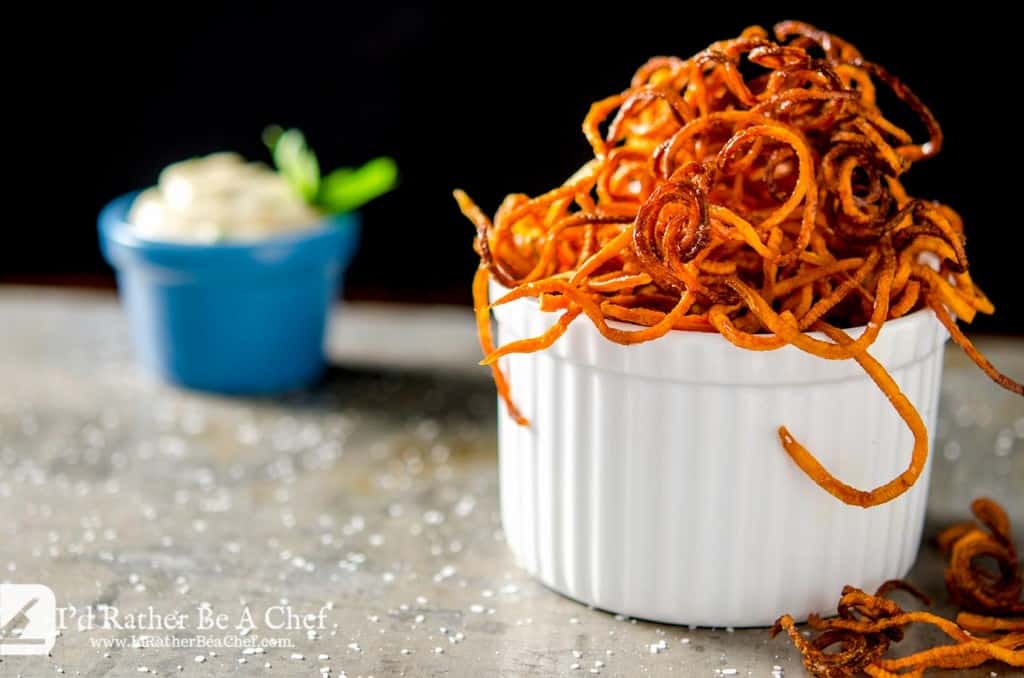 This delicious sweet potato fries recipe shows you how to get crunchy, perfectly cooked fries every time. Slather them in the zesty lemon garlic aioli too!