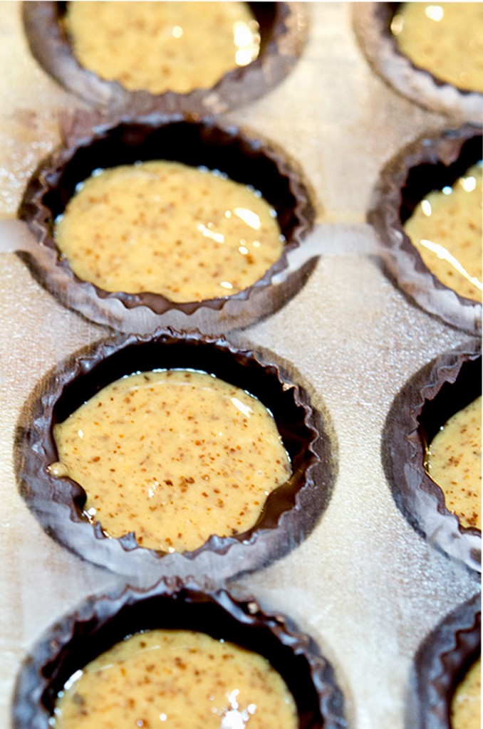 Making homemade peanut butter cups is easy, delicious and good for you! Dark chocolate and your favorite nut butter.