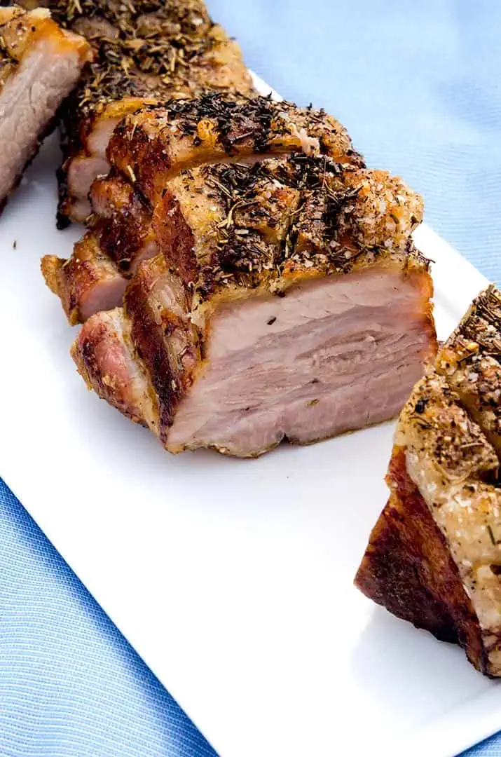 https://www.idratherbeachef.com/wp-content/uploads/2016/04/crispy-pork-belly-3.jpg