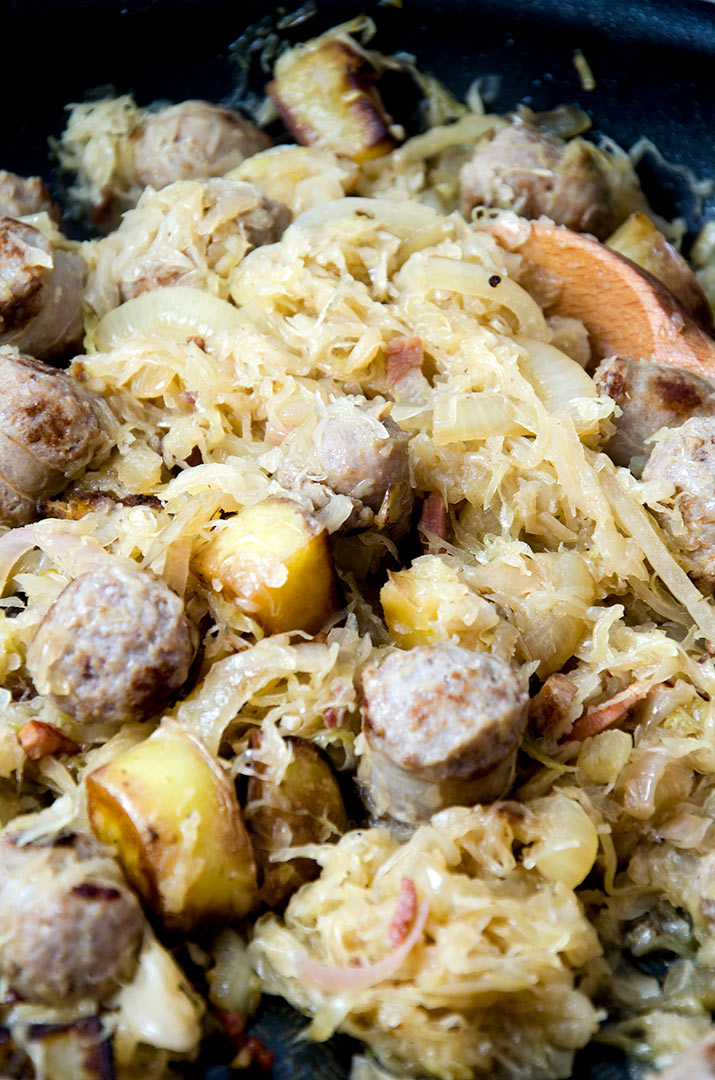 Old World Sausage and Sauerkraut - I'd Rather Be A Chef