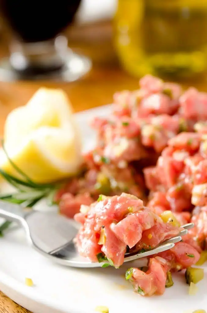 After all the ingredients are mixed together, this steak tartare recipe tastes just heavenly.