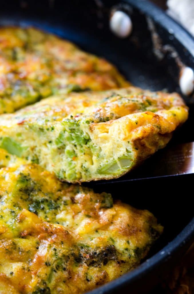 Incredibly tasty and easy to make: the Broccoli Cheddar Frittata