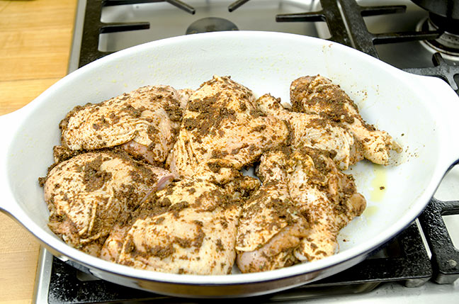 chipotle chicken recipe marinating the chicken