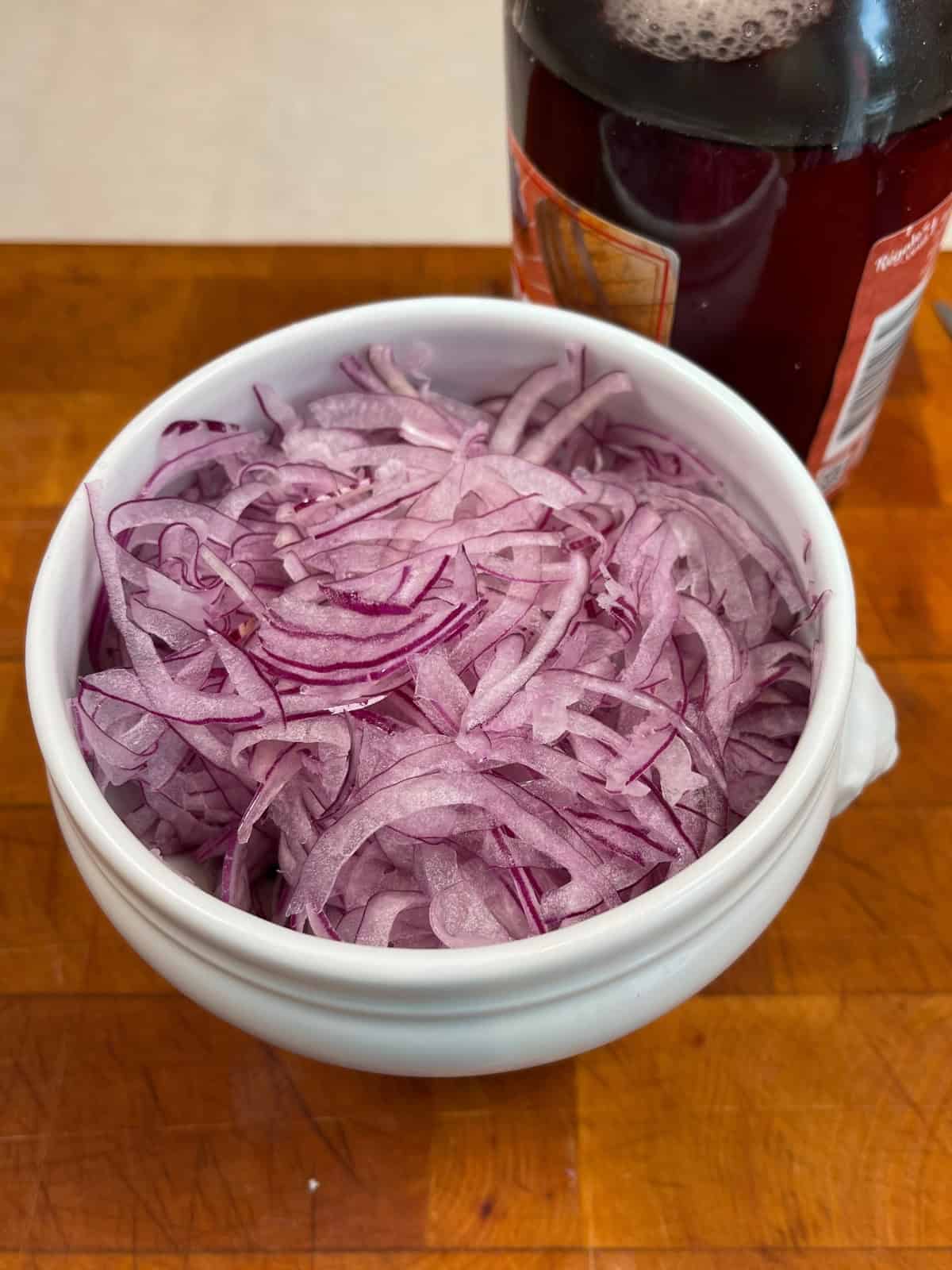 Easy to Make Pickled Red Onions low carb & keto. I'd Rather Be A Chef