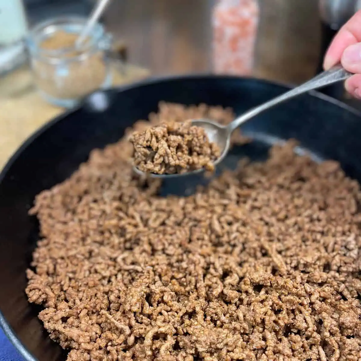 Seasoned ground beef in a pan featured image