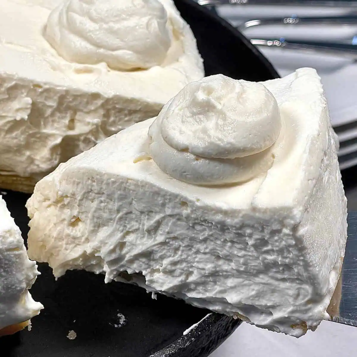 Keto no bake cheesecake on a cake knife featured image