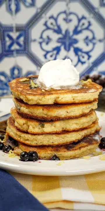 blueberry-pancakes