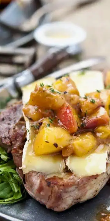 grilled-pork-chops-with-peaches