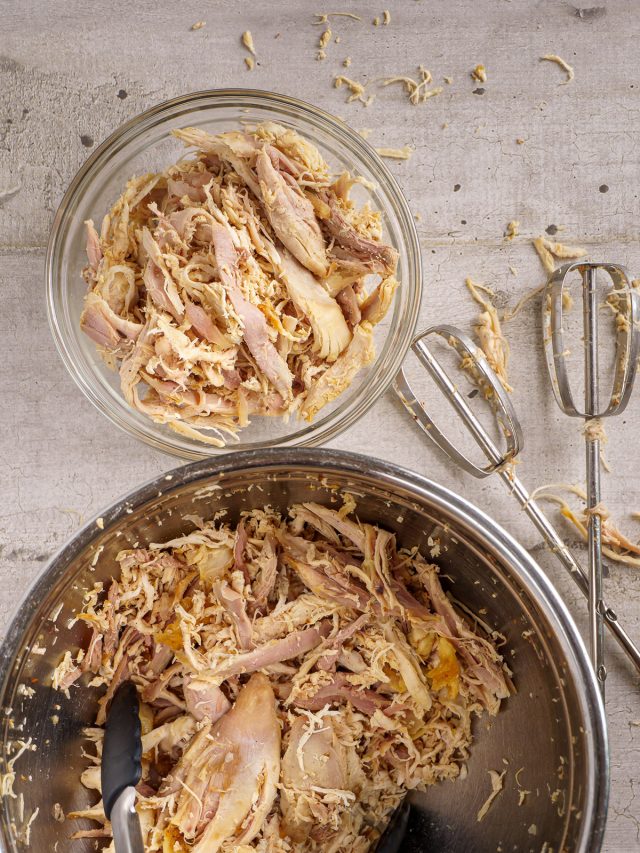 How To Shred Rotisserie Chicken? - I'd Rather Be A Chef