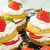 low carb keto strawberry shortcakes